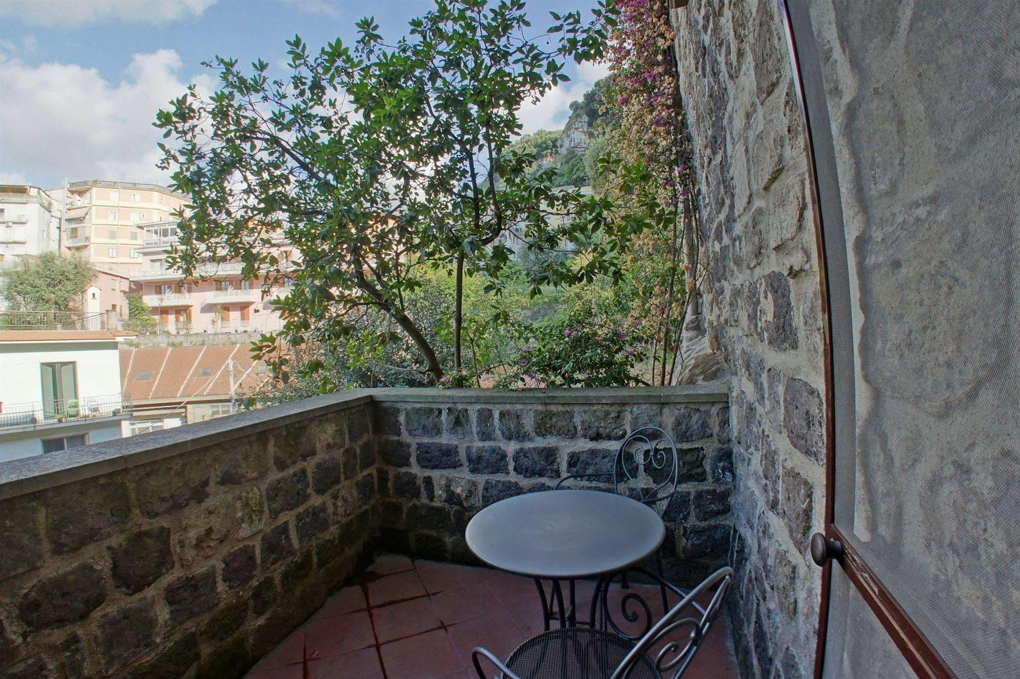 La Neffola Residence Sorrent Exterior foto